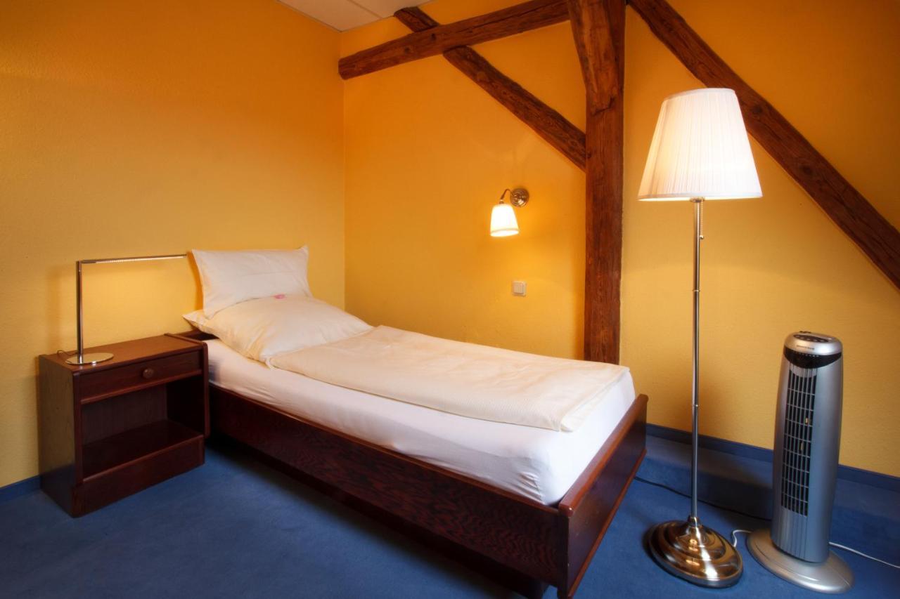Landhotel Zum Pottkuchen Kalbe  Esterno foto