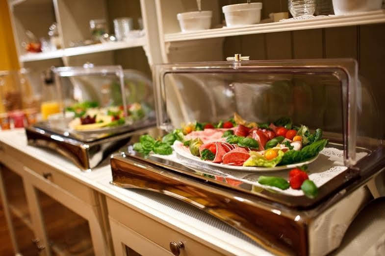 Landhotel Zum Pottkuchen Kalbe  Esterno foto